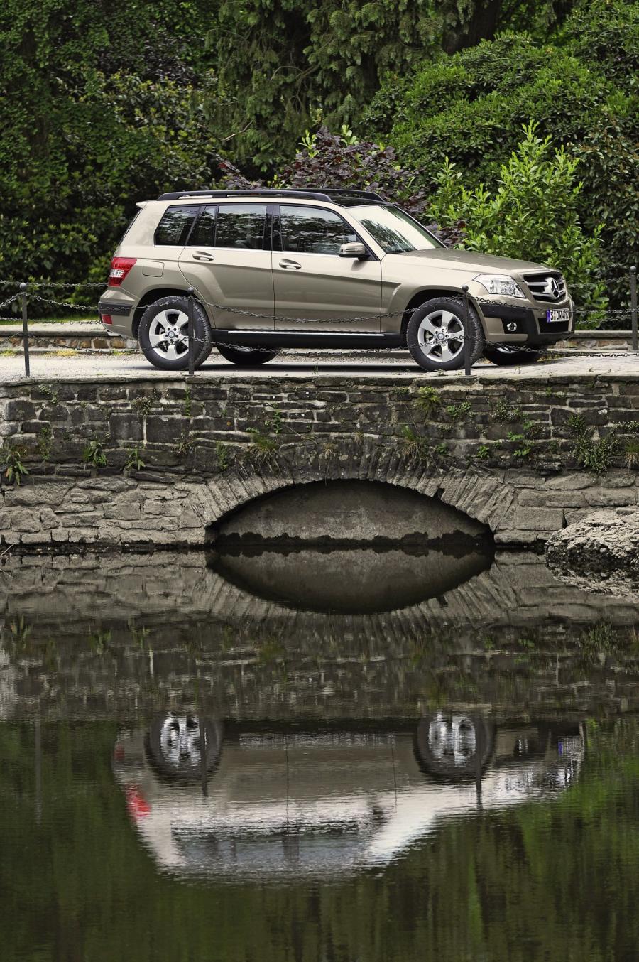  Mercedes-Benz GLK-Class 2010 года  (фото 100 из 224)